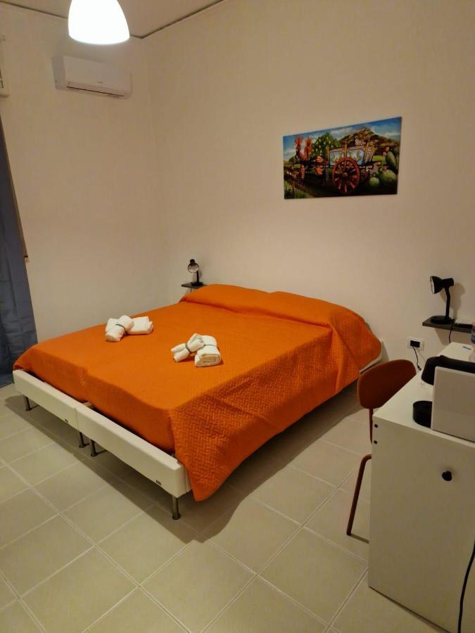 La Camera Sul Corso Grammichele Esterno foto