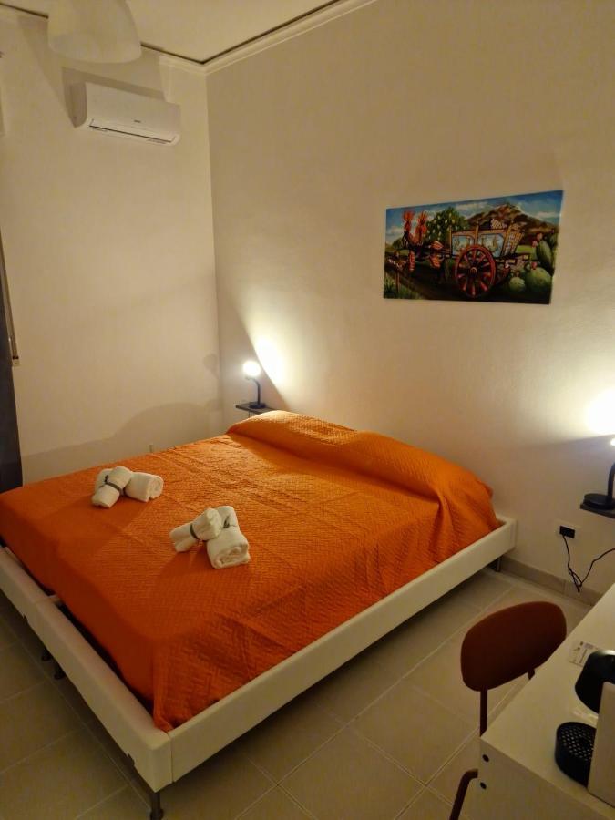 La Camera Sul Corso Grammichele Esterno foto
