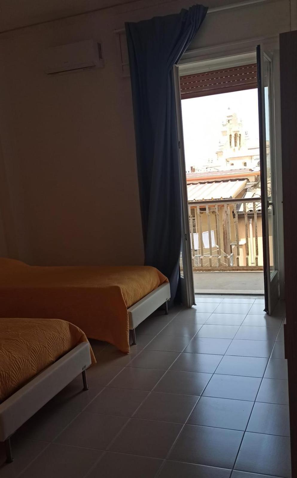 La Camera Sul Corso Grammichele Esterno foto